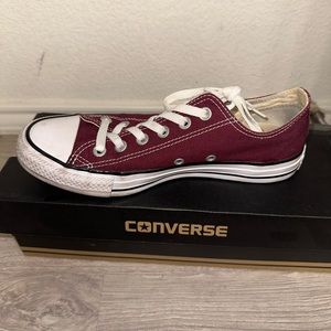 Converse classic low top